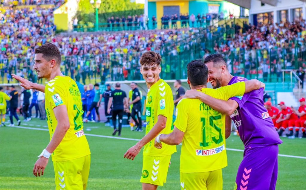 Ligue 1 La JS Kabylie Remporte Une Victoire Impressionnante Contre Le MCO