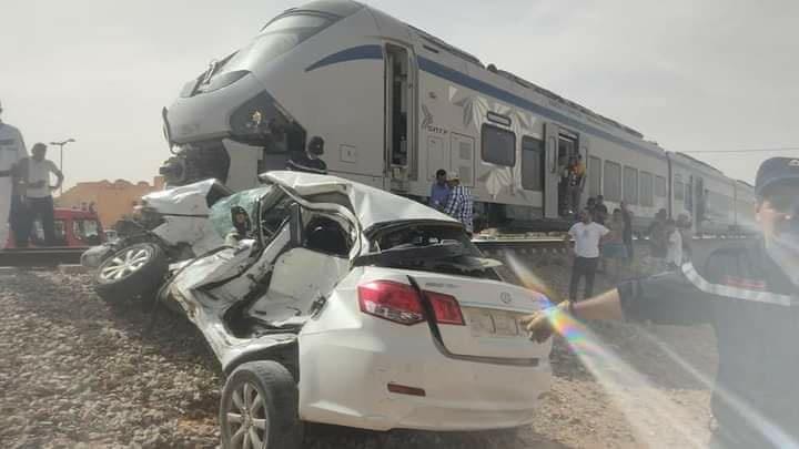 وفاة شخصين في اصطدام بين قطار وسيارة بالنعامة - Réveil d'algérie