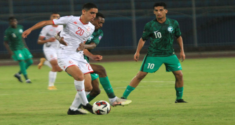 المنتخب الوطني لاقل من 20 سنة يواجه نظيره التونسي غدا في نصف نهائي كأس العرب بمصر - Réveil d'algérie