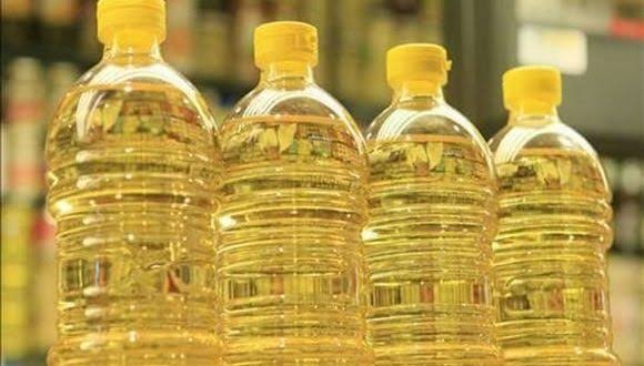 وزير التجارة وترقية الصادرات ،كمال رزيق، صرح قيمة التعويضات الموجهة للمتعاملين الاقتصاديين المنتجين لزيت المائدة خلال 2021 أزيد من 40 مليار دج. - Réveil d'algérie
