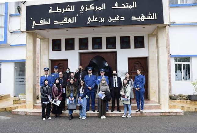 المدرسة العليا لشرطة إدارة مجلة الشرطة “علي تونسي” نظمت زيارة بيداغوجيا لفائدة الطلبة المدرسة الوطنية العليا للصحافة وعلوم الإعلام. - Réveil d'algérie