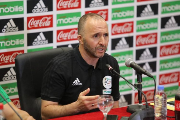 الناخب الوطني جمال بلماضي، الاثنين،خلال الندوة الصحفية المركز الفني الوطني بسيدي موسى تحسبا للمقابلتين الأوليين من تصفيات كأس إفريقيا للأمم 2023. - Réveil d'algérie
