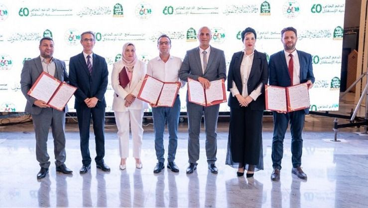 شرعت وزيرة الثقافة والفنون، صورية مولوجي، الثلاثاء، على توقيع ثلاثة 3 اتفاقيات في مجالات السينما،المسرح و الموسيقى. - Réveil d'algérie