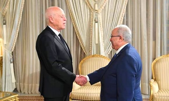 وزير الشؤون الخارجية والجالية الوطنية بالخارج، رمطان لعمامرة،السبت، بزيارة عمل إلى تونس. - Réveil d'algérie