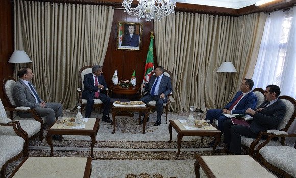 استقبل وزير الداخلية الأمين العام لمجلس وزراء الداخلية العرب. - Réveil d'algérie