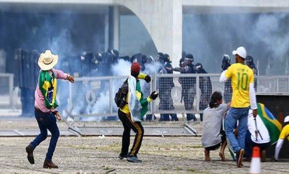 البرازيل: إدانة دولية واسعة لاقتحام مؤسسات الدولة. - Réveil d'algérie