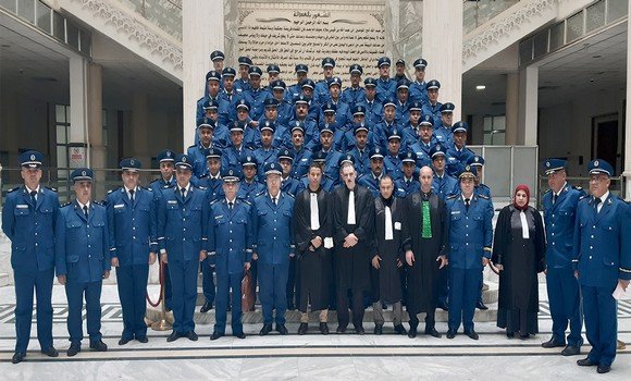 146 ضابط شرطة قضائية يؤدون اليمين القانونية. - Réveil d'algérie