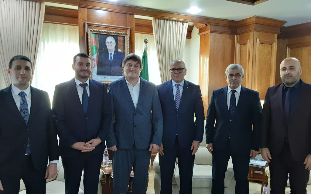 إنتاج الهيدروجين : “كوليرجي” الإسبانية تبحث فرص التعاون والاستثمار في الجزائر - Réveil d'algérie