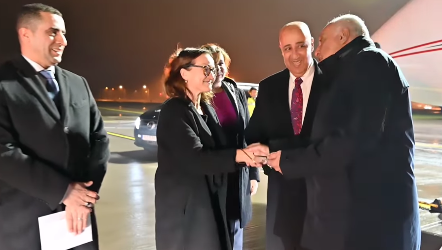 عطاف يحل بالعاصمة السويدية ستوكهولم بتكليف من رئيس الجمهورية تبون - Réveil d'algérie
