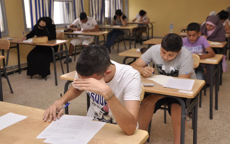 امتحانات نهاية السنة…توجيهات صارمة للتلاميذ والحراس لضمان الانضباط وسير الاختبارات بسلاسة - Réveil d'algérie