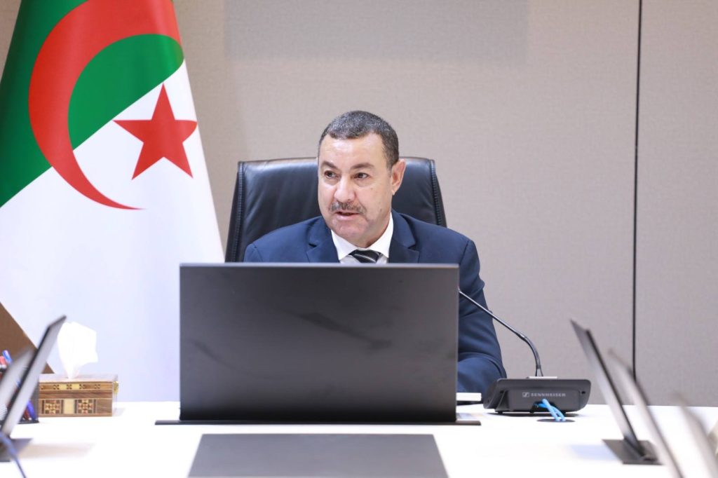 نحو مطار أكثر حداثة…السعيد سعيود يترأس اجتماعًا حول مشروع تحديث مطار الجزائر الدولي - Réveil d'algérie