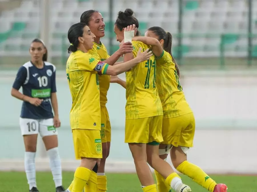 نهائي كأس الجزائر للسيدات: شبيبة القبائل تحسم اللقب أمام أقبو 3-1 - Réveil d'algérie