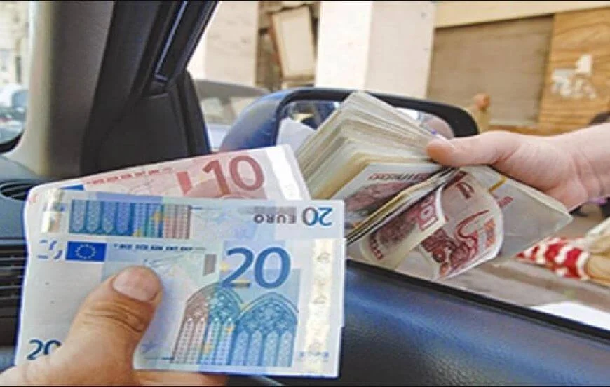 أسعار الصرف: توقعات بانتعاش اليورو في السكوار بعد قرار تنظيم “الكابة” - Réveil d'algérie
