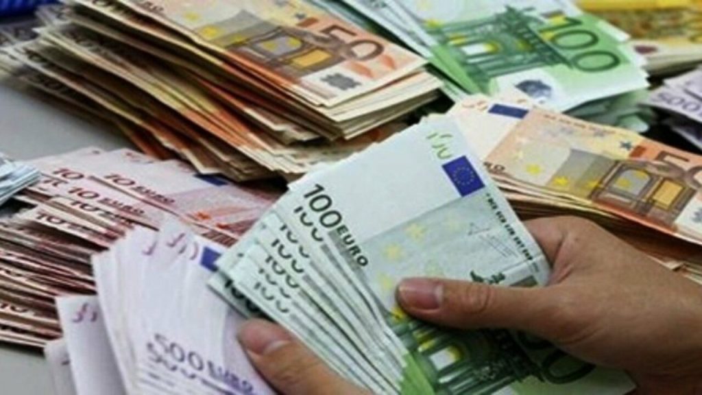 أسعارعملات الصرف: اليورو عند 261 دج.. فهل تستمر موجة الصعود؟ - Réveil d'algérie