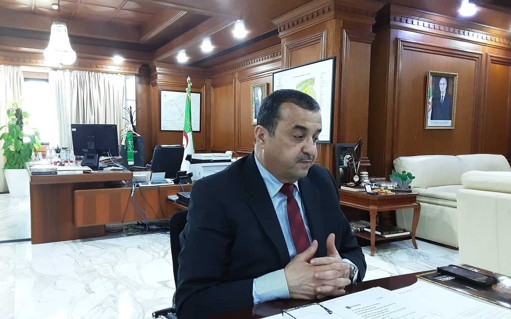تنفيذًا لتوجيهات رئيس الجمهورية تبون…الجزائر ترسل فريقًا إلى سوريا لتعزيز شبكة الكهرباء - Réveil d'algérie