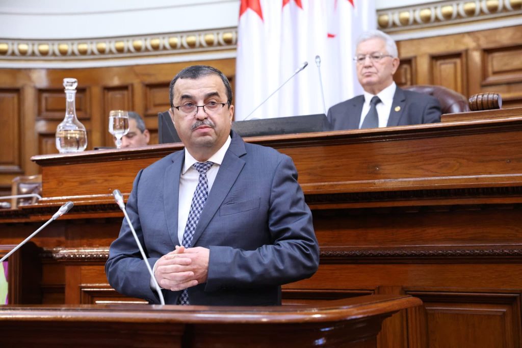 عرقاب : الجزائر بلغت الاكتفاء الذاتي في المشتقات النفطية و سنطلق مشاريع كبرى لتعزيز التحويل الطاقوي - Réveil d'algérie