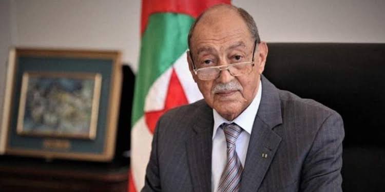 رئيس المحكمة الدستورية يطلب من رئيس الجمهورية الإعفاء من منصبه - Réveil d'algérie