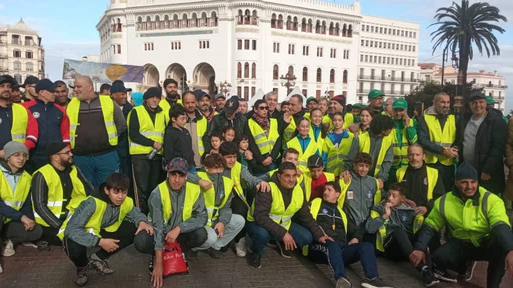 تسخير 4140 عون وأزيد من 350 شاحنة …حملة تنظيف كبرى للعاصمة - Réveil d'algérie