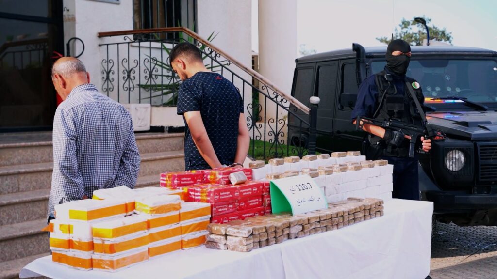 الأمن الوطني يضبط أزيد من قنطار من الكيف المعالج قادمة من المغرب - Réveil d'algérie