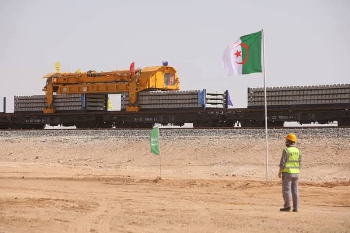 استكمال أشغال خط السكة الحديدية تندوف – غارا جبيلات بطول 135 كلم - Réveil d'algérie
