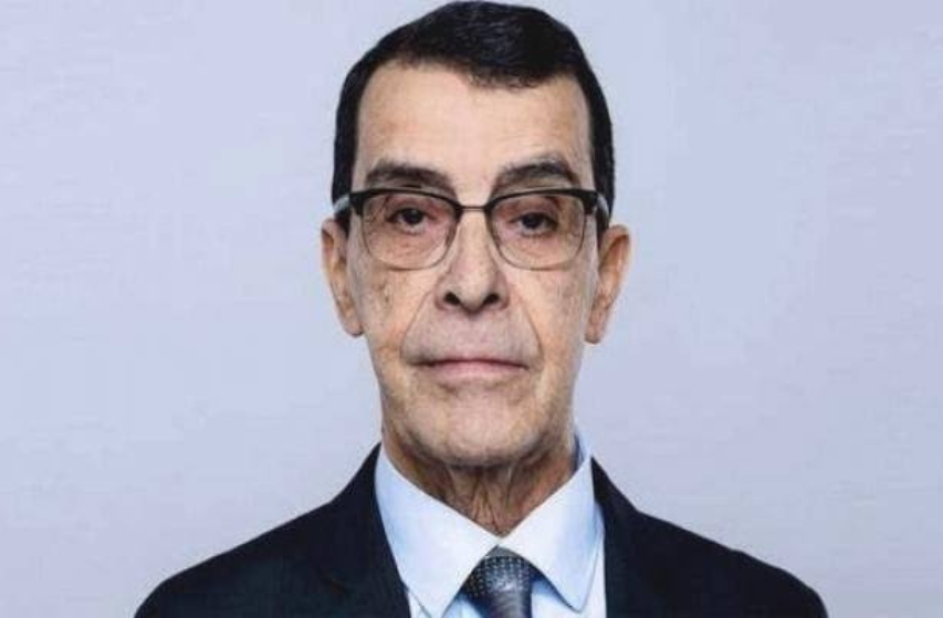 تسمية دفعة طلبة ضباط الأكاديمية العسكرية بشرشال باسم العميد الراحل حسين بن حديد - Réveil d'algérie
