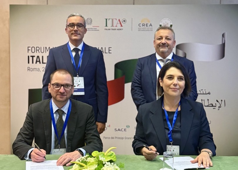 فيات الجزائر توقّع شراكة صناعية مع شركة إيطالية لتعزيز منظومة المناولة المحلية - Réveil d'algérie