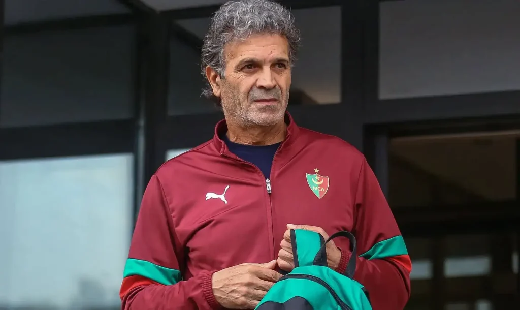 مولودية الجزائر تُعلن نهاية مهام المدرب التونسي خالد بن يحيى - Réveil d'algérie