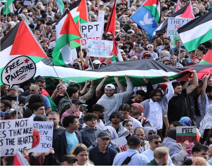 موجة احتجاجات عالمية: الأعلام الفلسطينية تملأ شوارع المدن تضامناً مع غزة - Réveil d'algérie