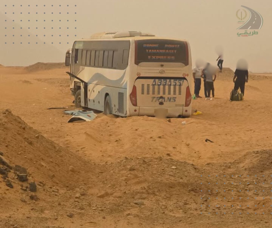 تمنراست : إصابة 6 أشخاص في حادث انحراف حافلة نقل المسافرين - Réveil d'algérie