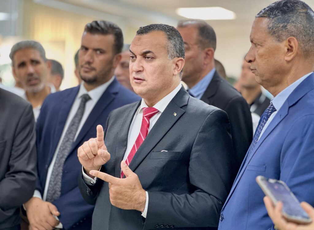 زروقي سيد علي زروقي يؤكد أولوية ربط المدارس بالإنترنت قبل الدخول المدرسي - Réveil d'algérie