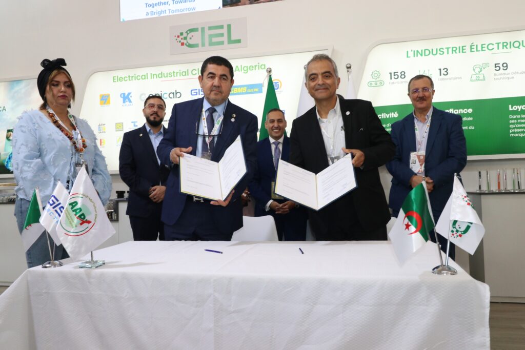 من الجزائر إلى غرب إفريقيا: شراكة بقيمة 480 مليون دولار بين المجمع الجزائري GISB ELECTRIC وSOGELUX - Réveil d'algérie