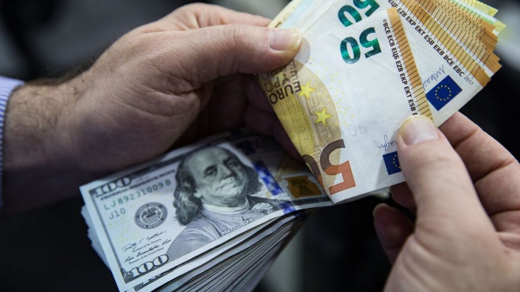 أسعار الصرف في السوق السوداء تشعل التساؤلات: هل يستمر صعود الدولار واليورو؟ - Réveil d'algérie