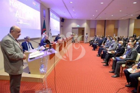 Les exportations hors hydrocarbures pourraient atteindre les 5 milliards de dollars d’ici la fin 2021 - Réveil d'algérie