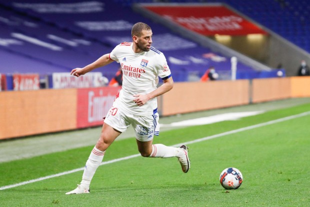OL : Slimani dans le groupe face à Nice. Pas Benlamri - Réveil d'algérie