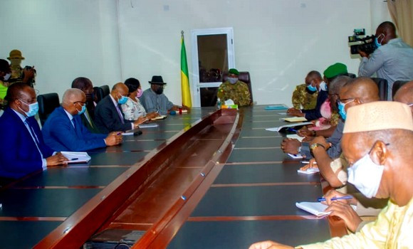 La CEDEAO suspend le Mali jusqu’à la restauration d’un régime démocratique - Réveil d'algérie