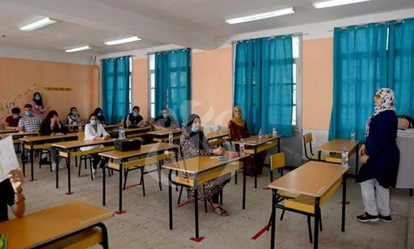 Plus de 731.000 candidats attendus dimanche aux preuves du Baccalauréat - Réveil d'algérie