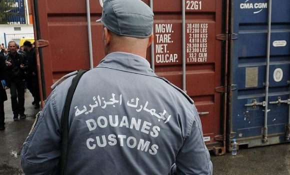 Douanes: plus de 385.000 articles saisis en 2020 - Réveil d'algérie