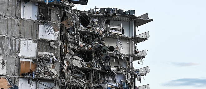 Immeuble effondré en Floride : au moins quatre morts et 159 personnes manquantes - Réveil d'algérie