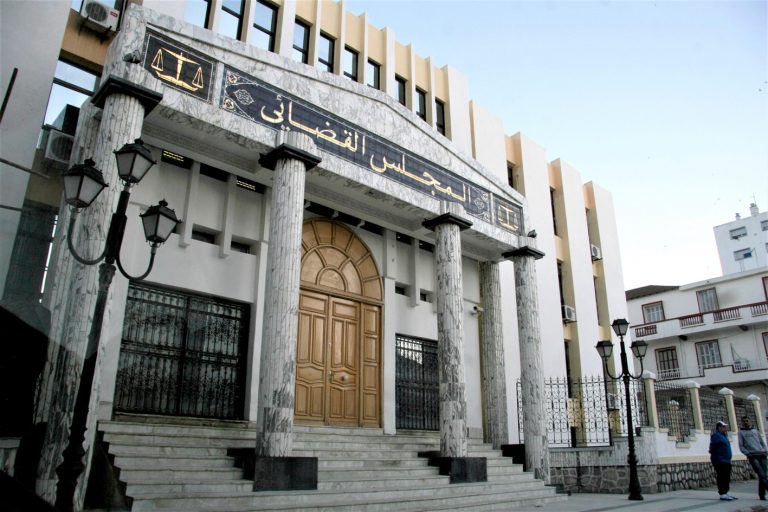 Détention provisoire de 4 personnes pour délit d’adhésion à un groupe terroriste a Constantine - Réveil d'algérie