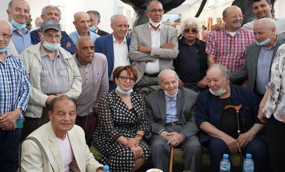 Exposition en hommage à Bachir Yellès au centième anniversaire de sa naissance - Réveil d'algérie