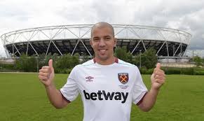 Feghouli, a choqué la direction de son club - Réveil d'algérie