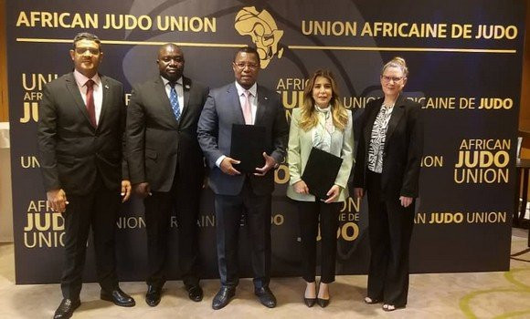Championnat d’Afrique de Judo 2022: signature du document officiel attribuant l’organisation à l’Algérie - Réveil d'algérie