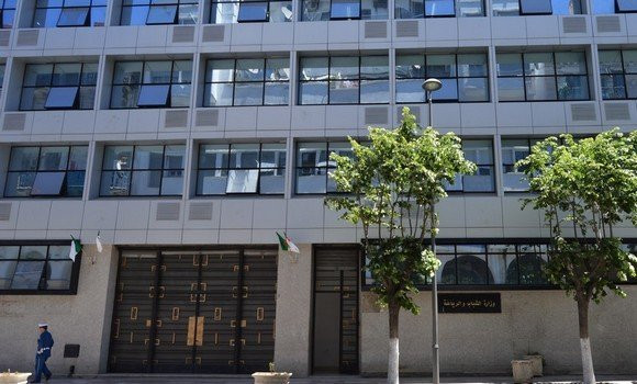 Législatives : report de toutes les manifestations sportives prévues du 11 au 13 juin - Réveil d'algérie