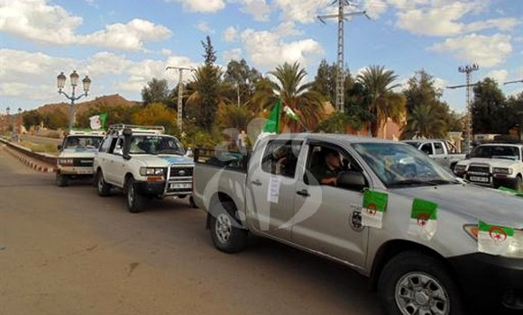 Législatives: départ du premier bureau itinérant de la wilaya de Tindouf - Réveil d'algérie