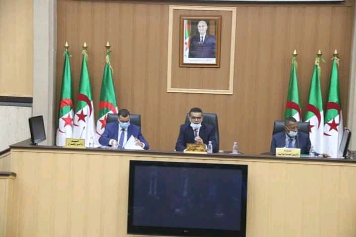 Session ordinaire de l’APW d’Oran Un budget supplémentaire de 19,5 milliards de dinars approuvé - Réveil d'algérie