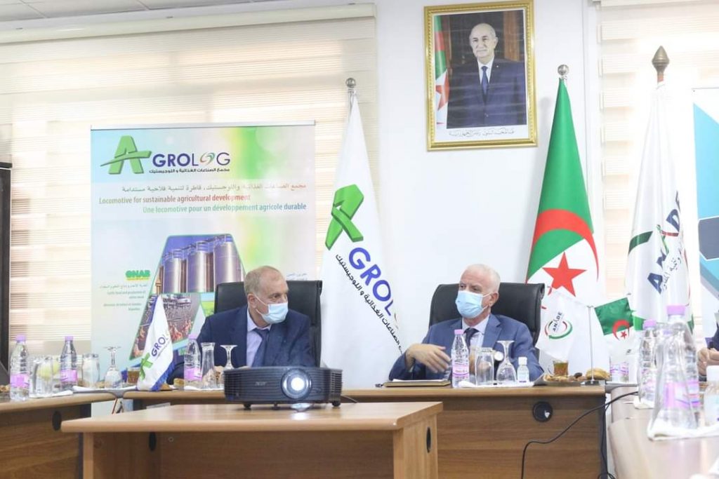 Signature d’un accord de partenariat entre « AGROLOG » et « l’ANADE ». - Réveil d'algérie