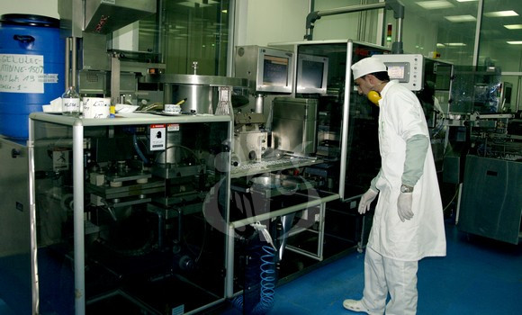Les premiers lots du vaccin anti-Covid « CoronaVac » seront produits au niveau de l’unité de production du Groupe public « Saidal » de Constantine à partir du 29 septembre en cours - Réveil d'algérie