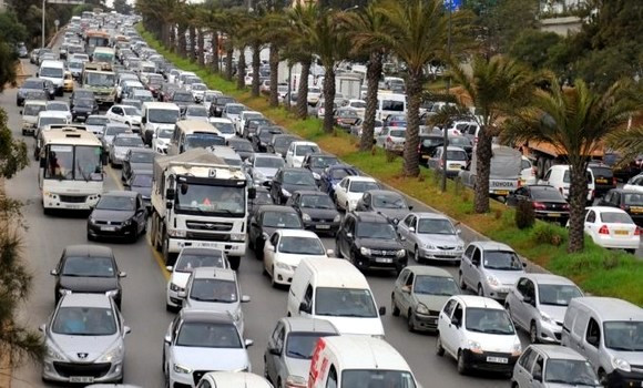Transport urbain à Alger: élaborer un plan d’action pour désengorger la capitale - Réveil d'algérie