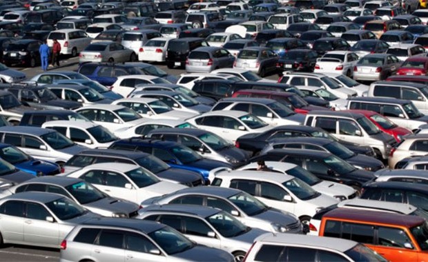 Marché de l’automobile. - Réveil d'algérie