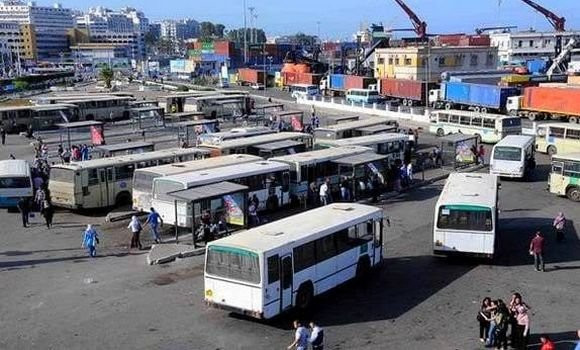 La reprise des transport terrestre des voyageurs dans la nuit . - Réveil d'algérie